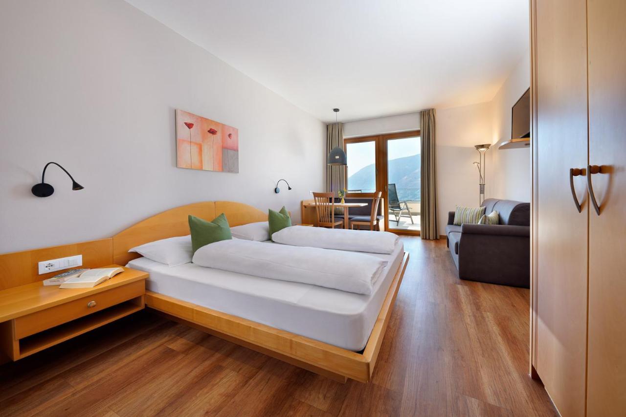 Feldhof Aparthotel 3*